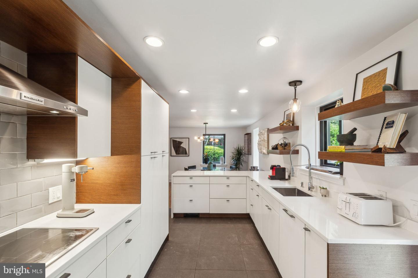 137 Sutton Rd