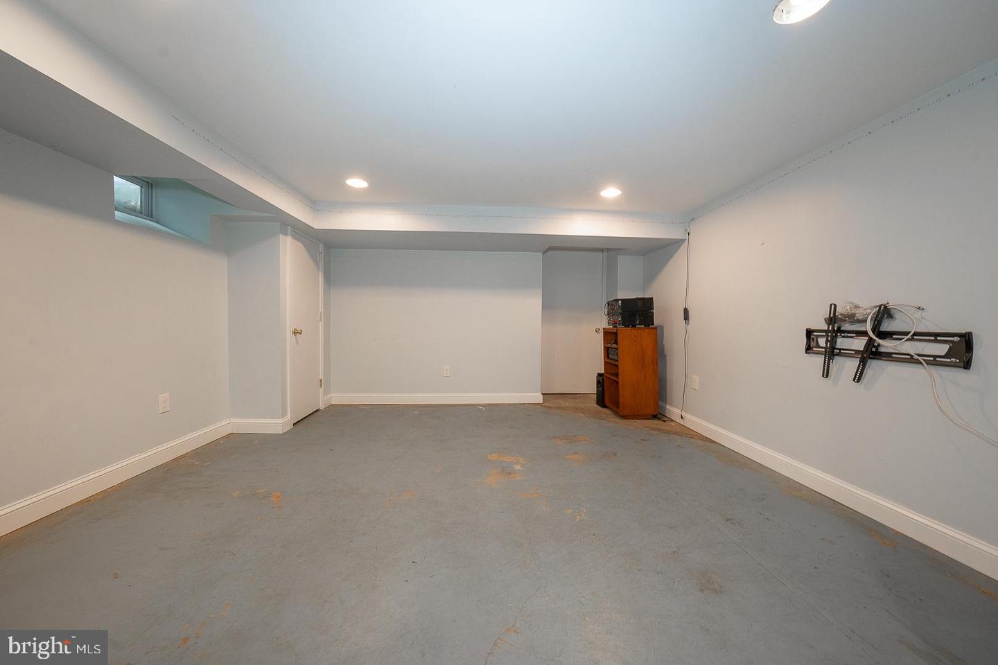8317 High School Rd