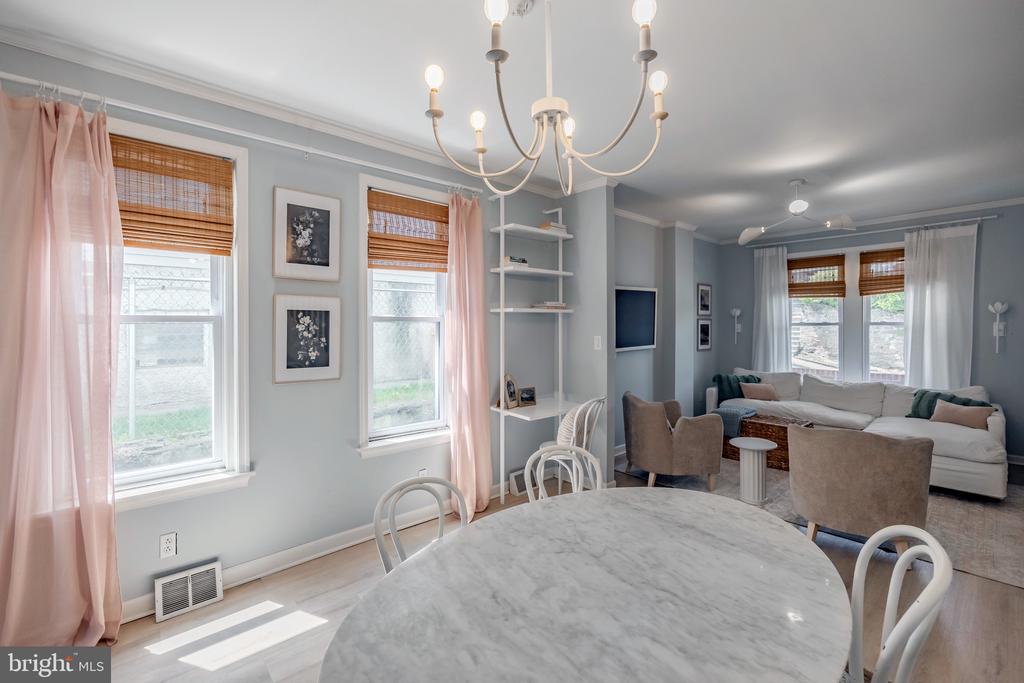106 Rockland Ave