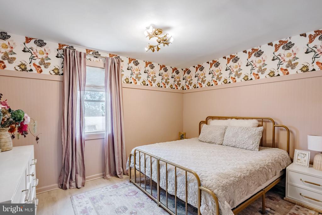 106 Rockland Ave