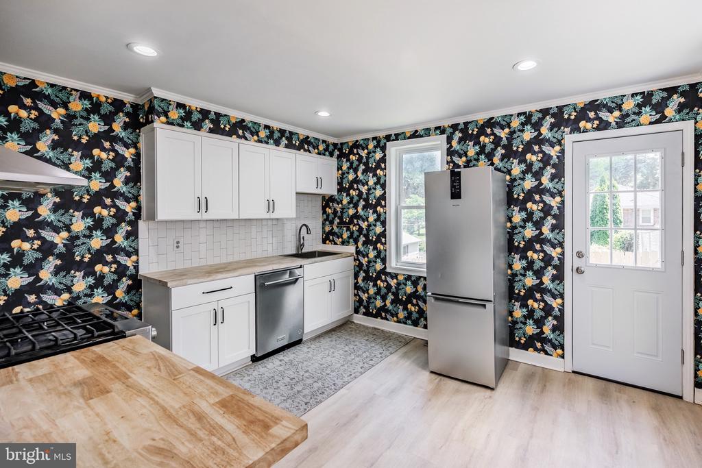 106 Rockland Ave