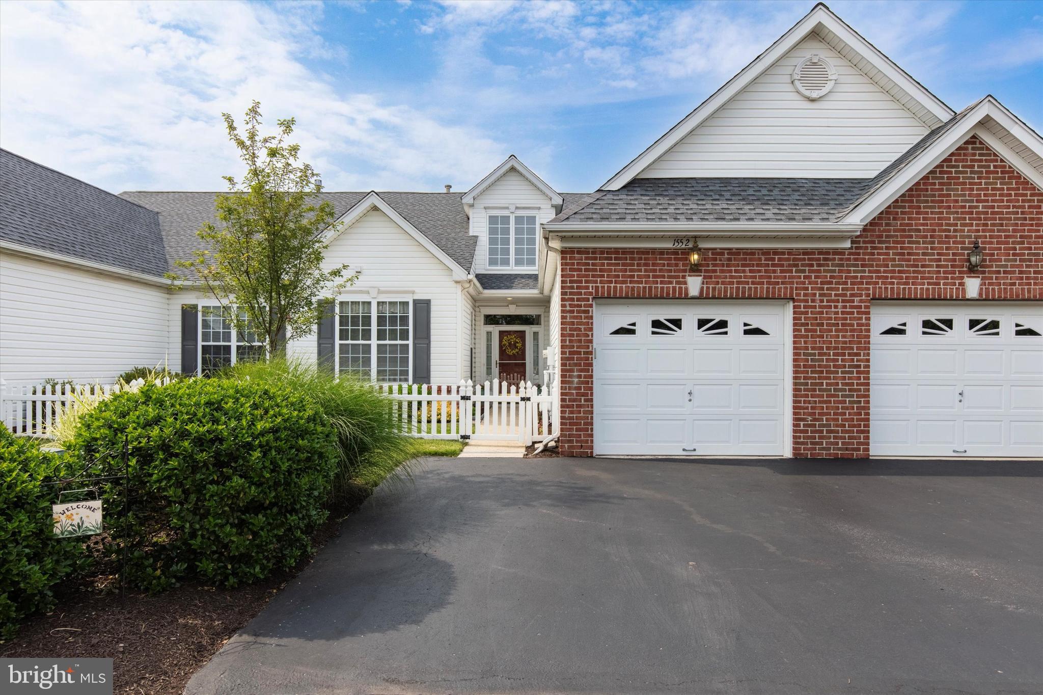 1552 Tarrington Way