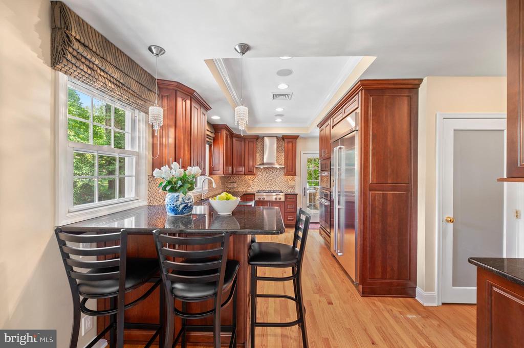 653 Broad Acres Rd