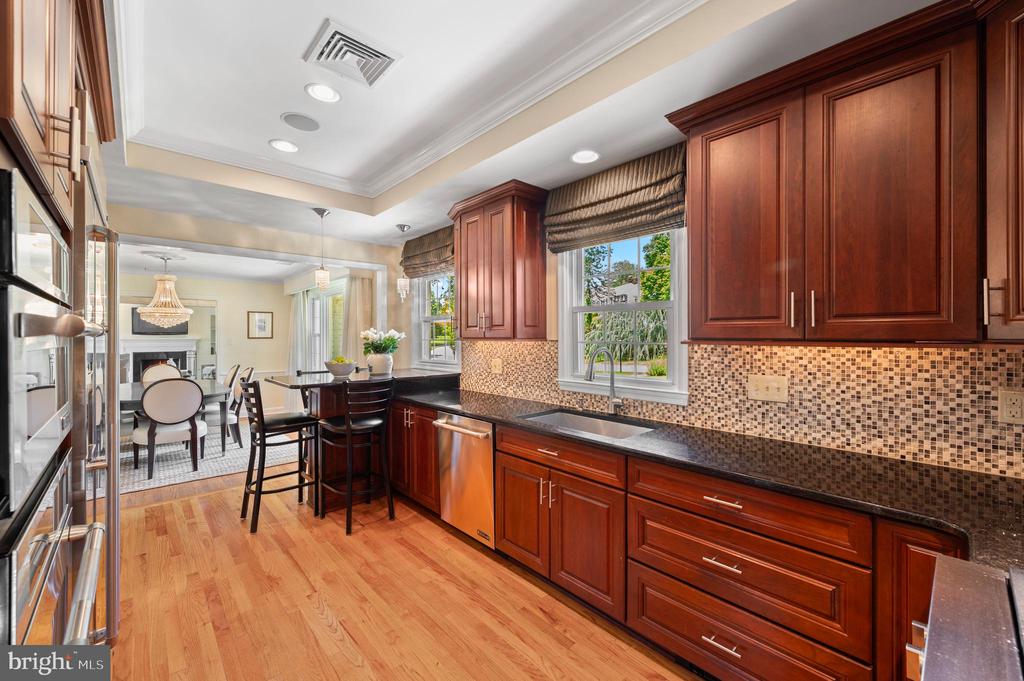 653 Broad Acres Rd