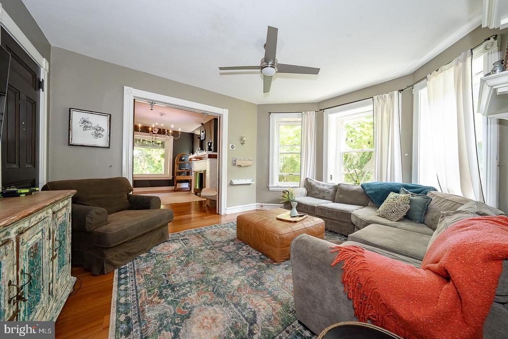 122 Webster Ave