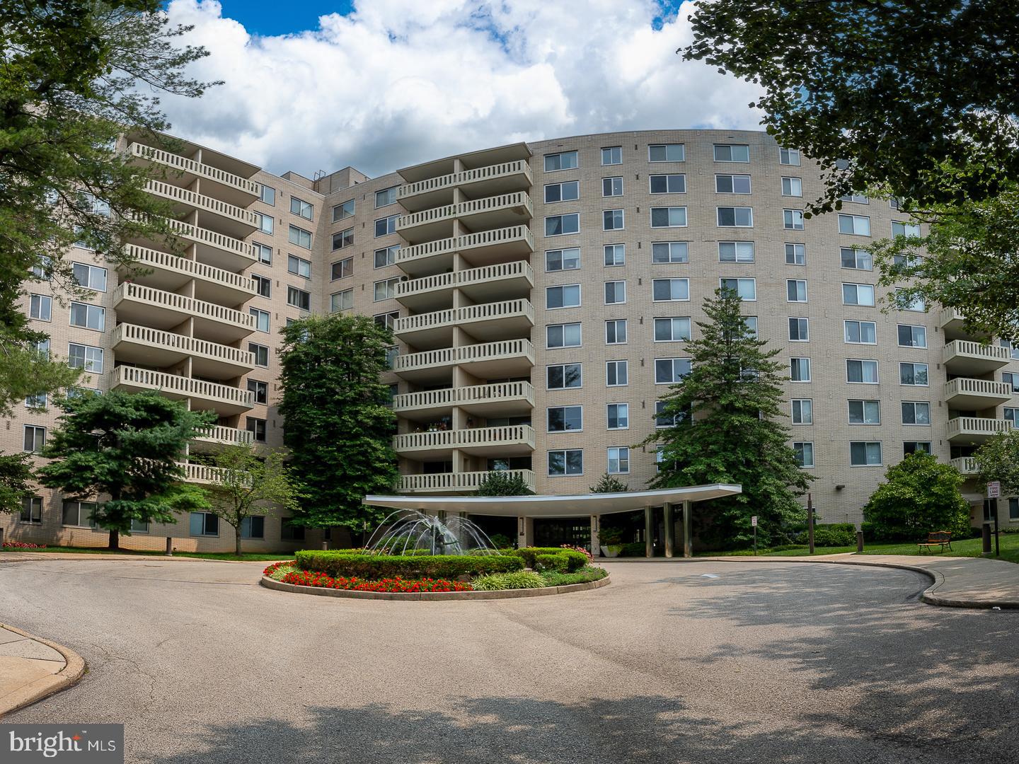 191 Presidential Blvd #R1009-1010