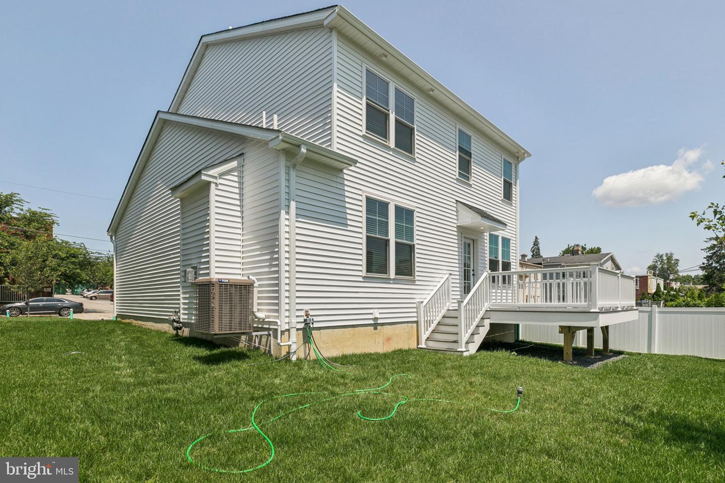 904 Pleasant