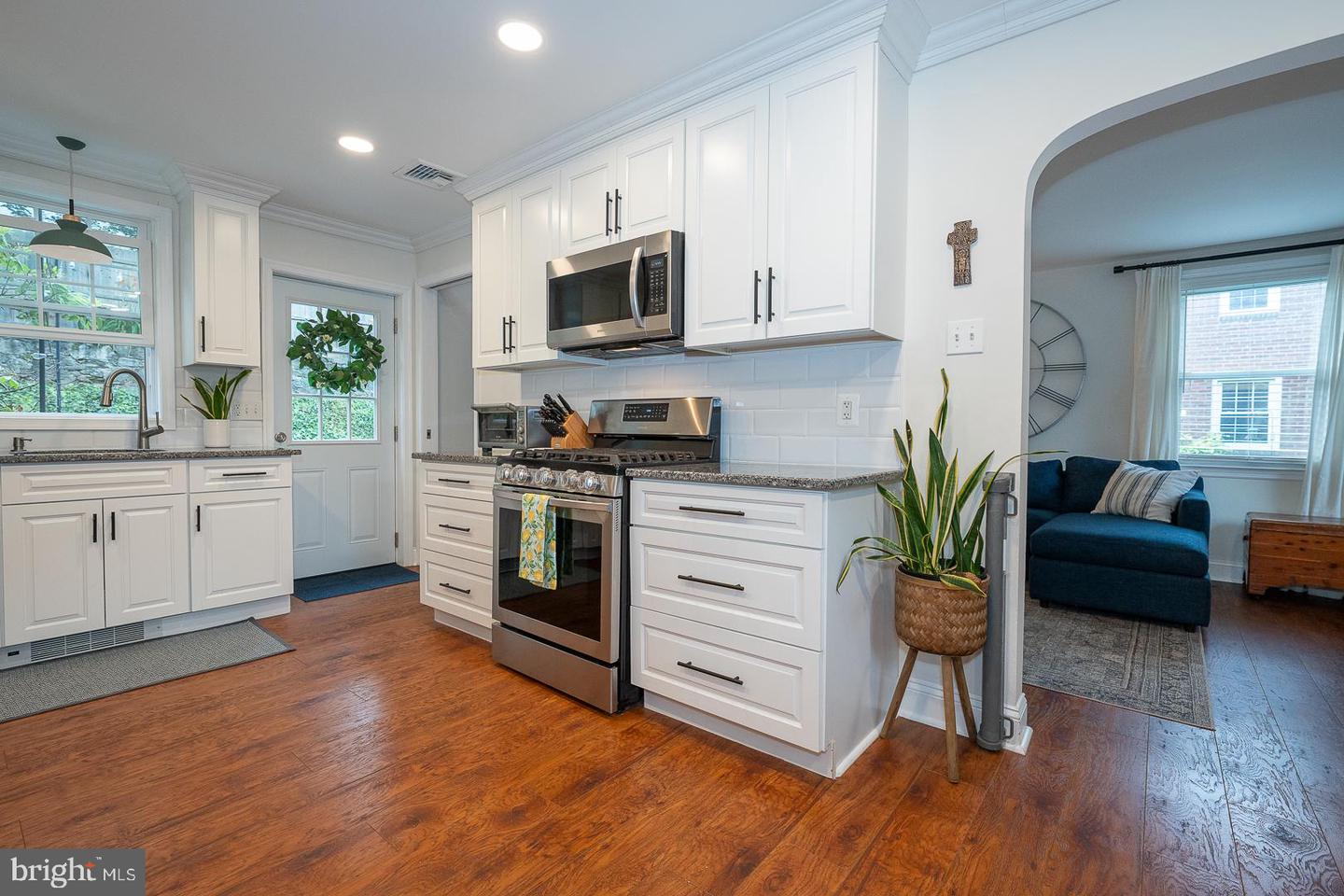 461 Rock Glen Dr