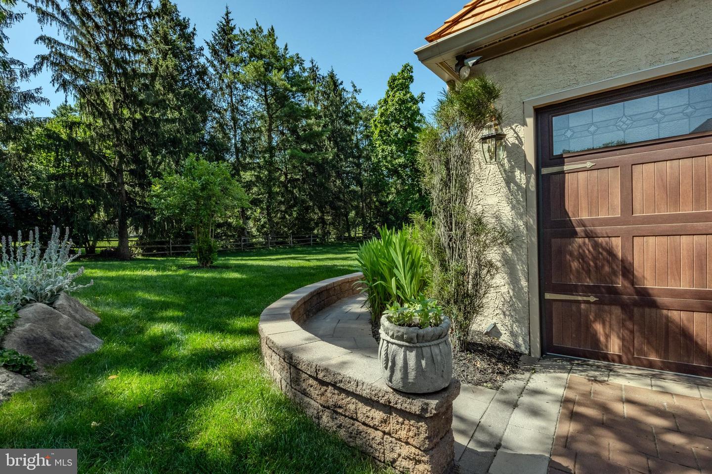285 Ridings Way