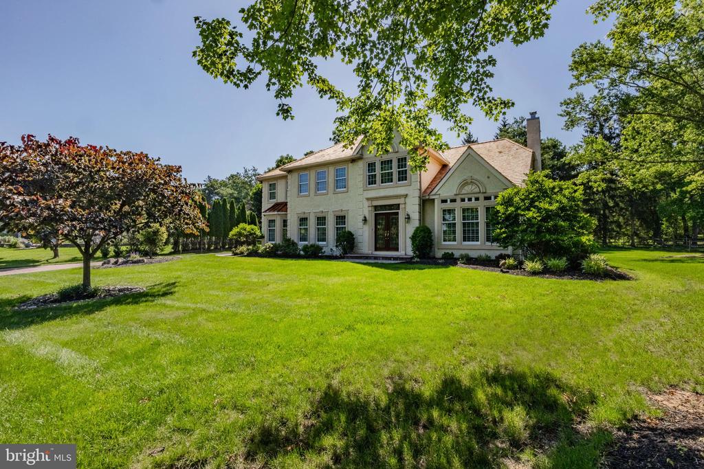 285 Ridings Way