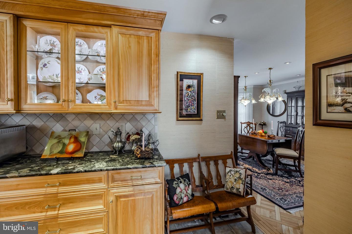 285 Ridings Way