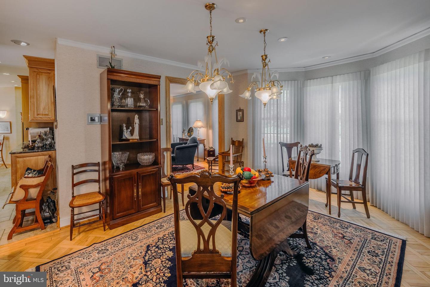 285 Ridings Way