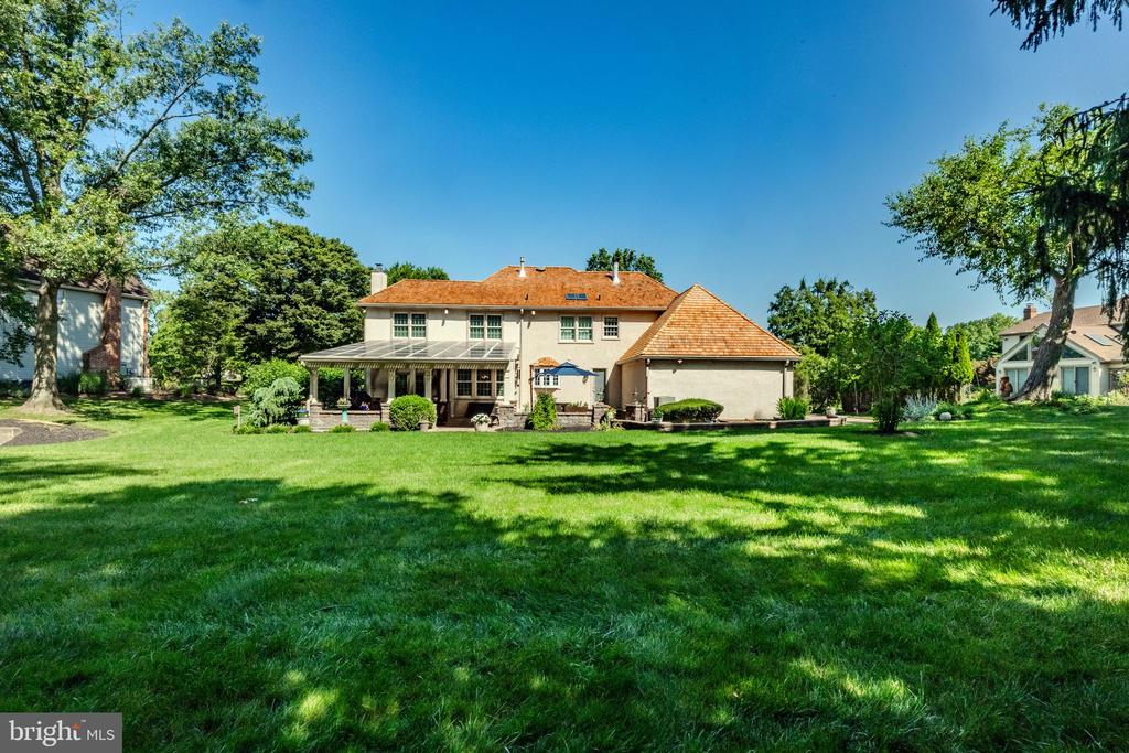 285 Ridings Way