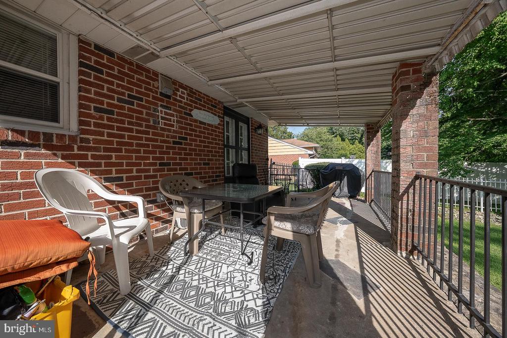 54 Boncouer Rd