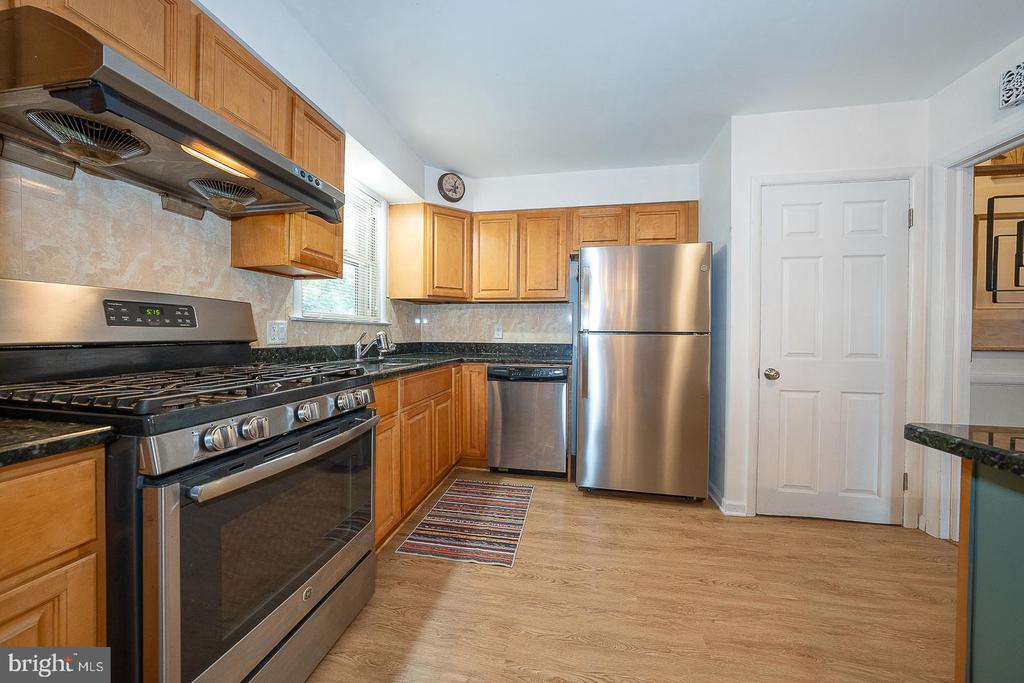 54 Boncouer Rd