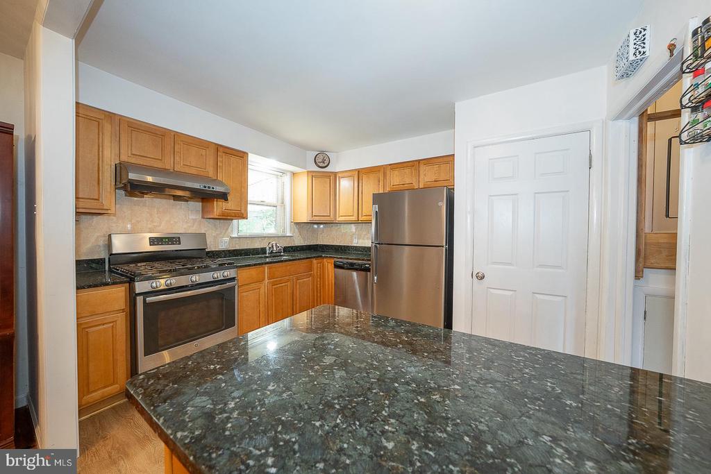 54 Boncouer Rd