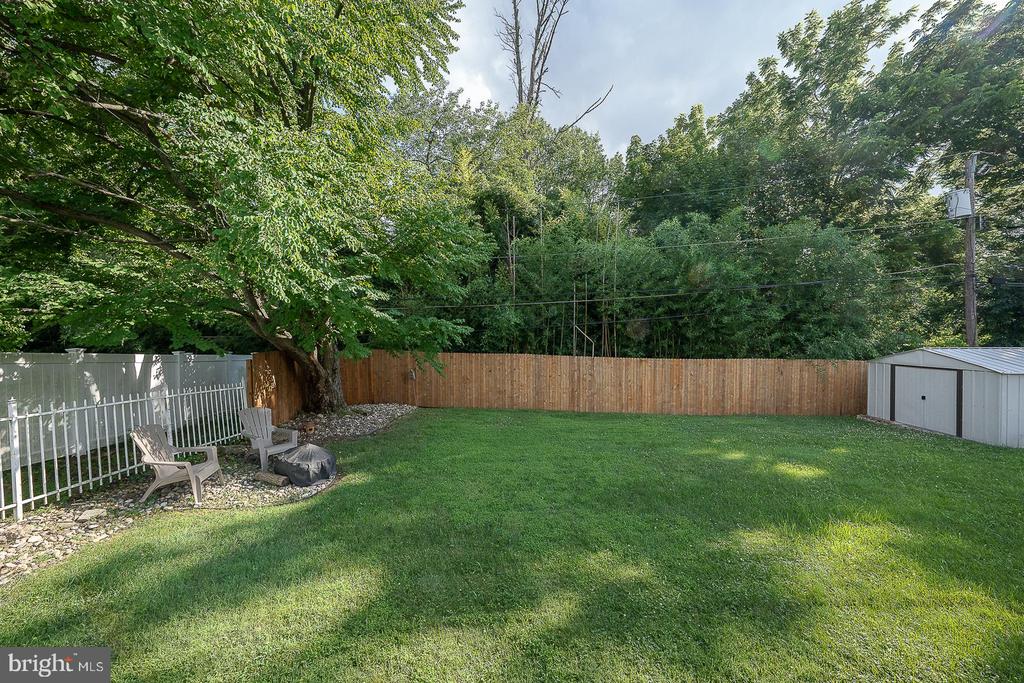 54 Boncouer Rd