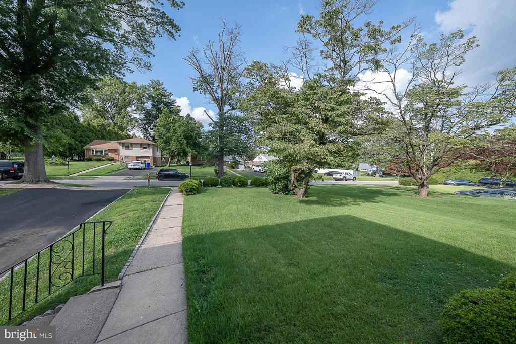 54 Boncouer Rd