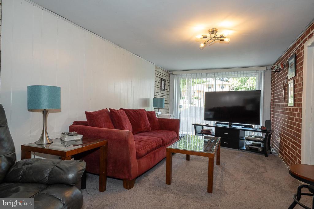 54 Boncouer Rd
