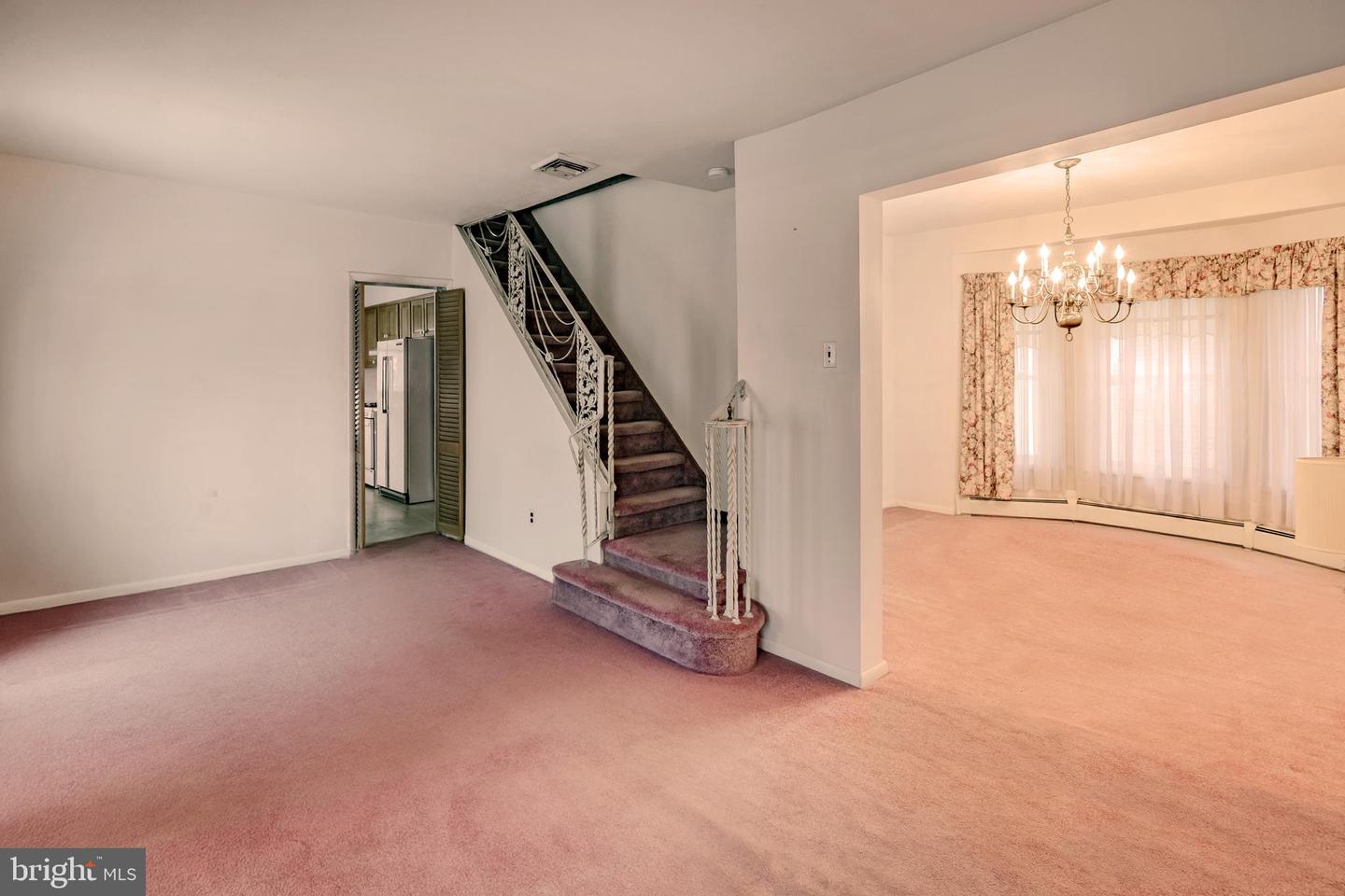 218 Linwood Ave