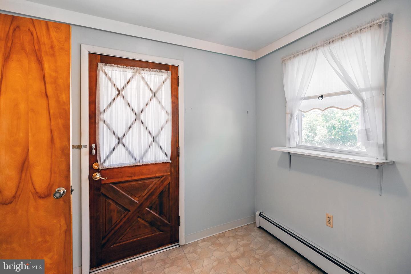 218 Linwood Ave
