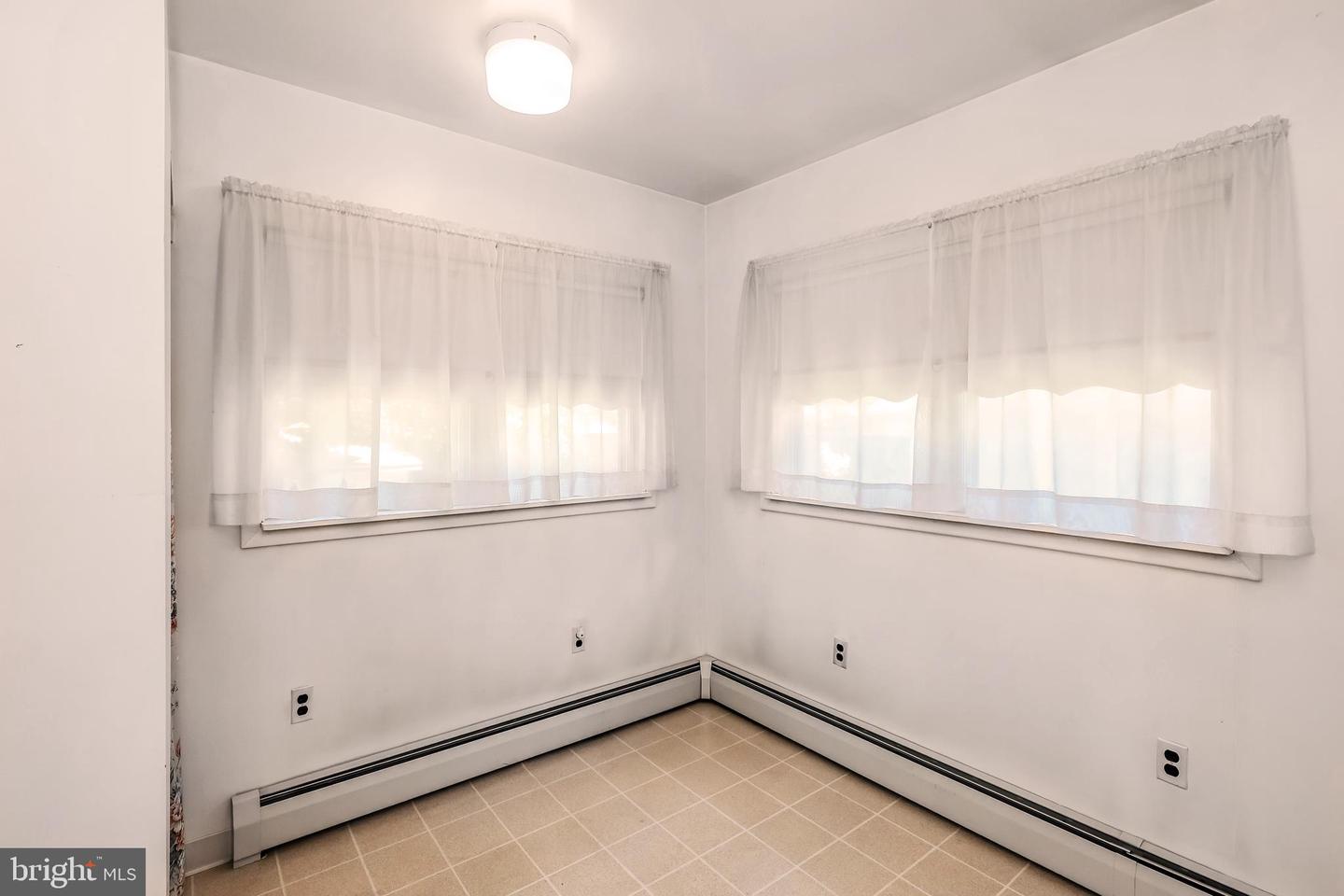218 Linwood Ave