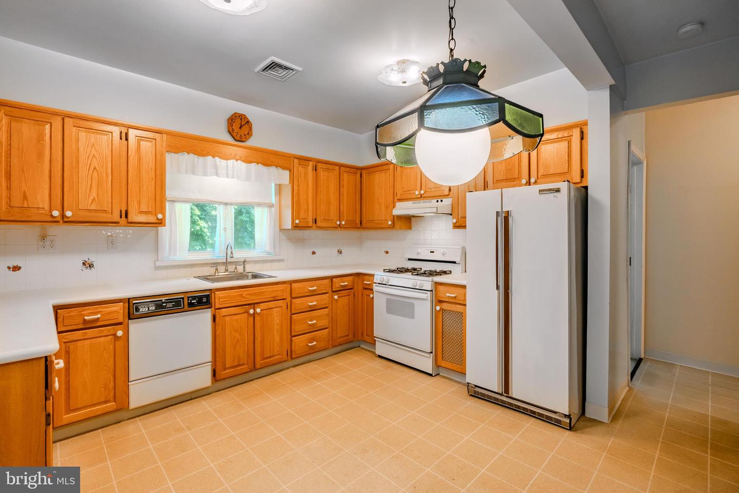 218 Linwood Ave