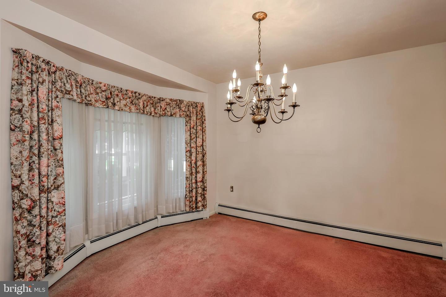 218 Linwood Ave