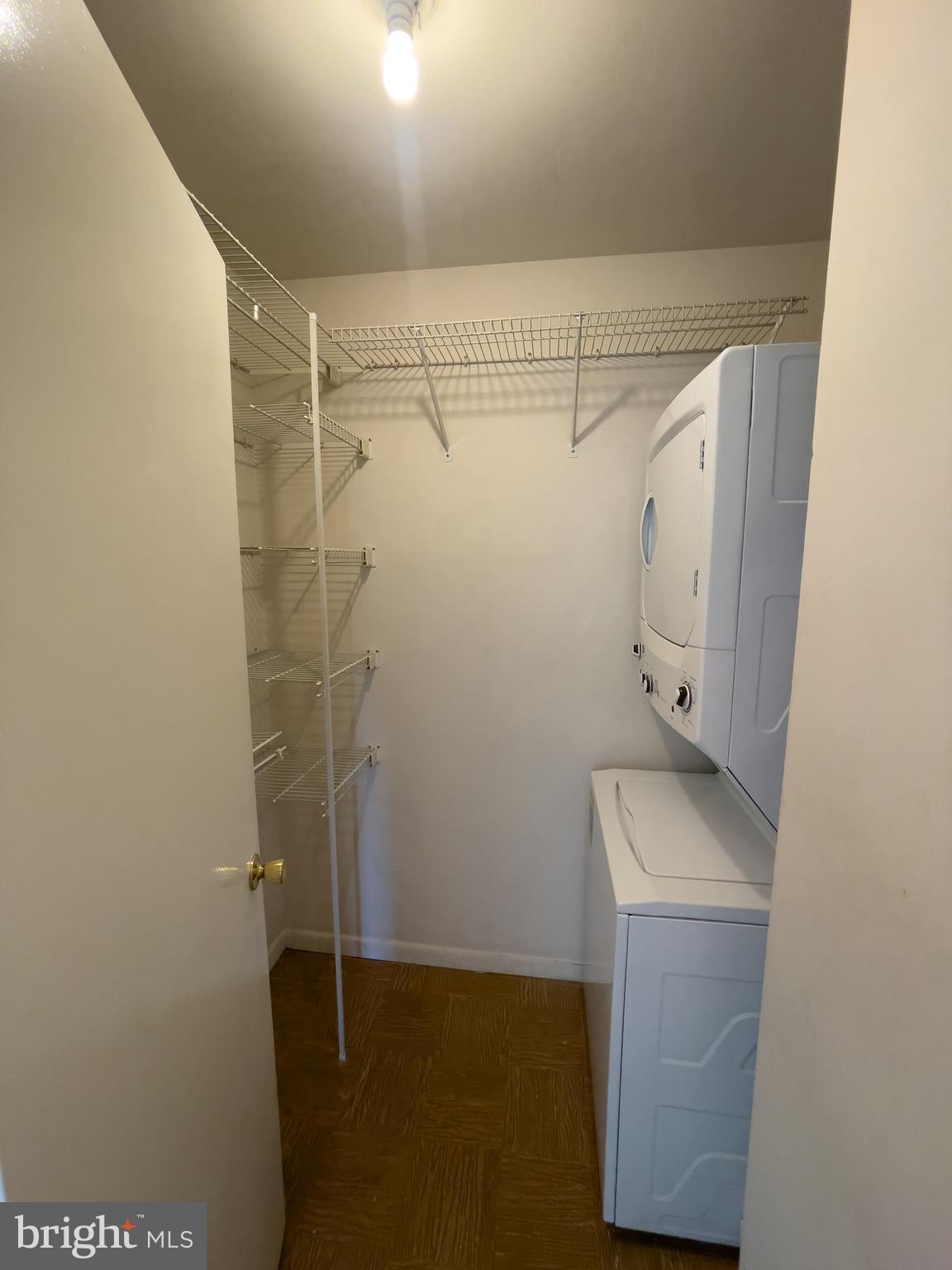 1637 Oakwood Dr #S320