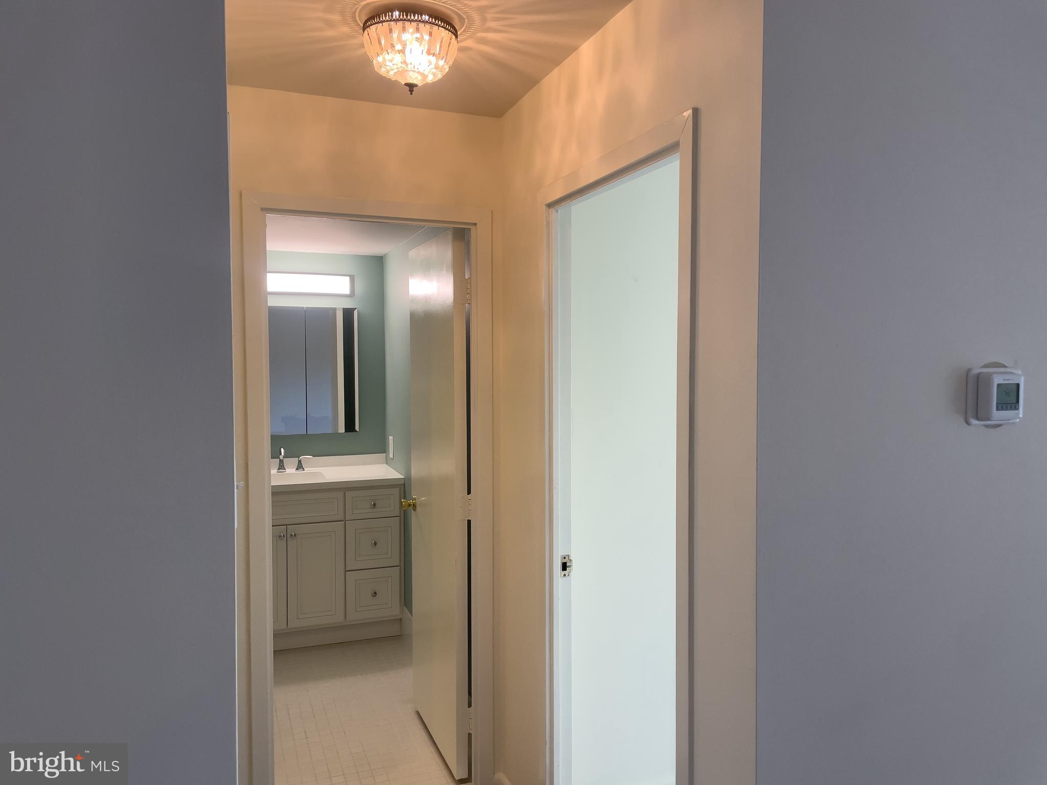 1637 Oakwood Dr #S320