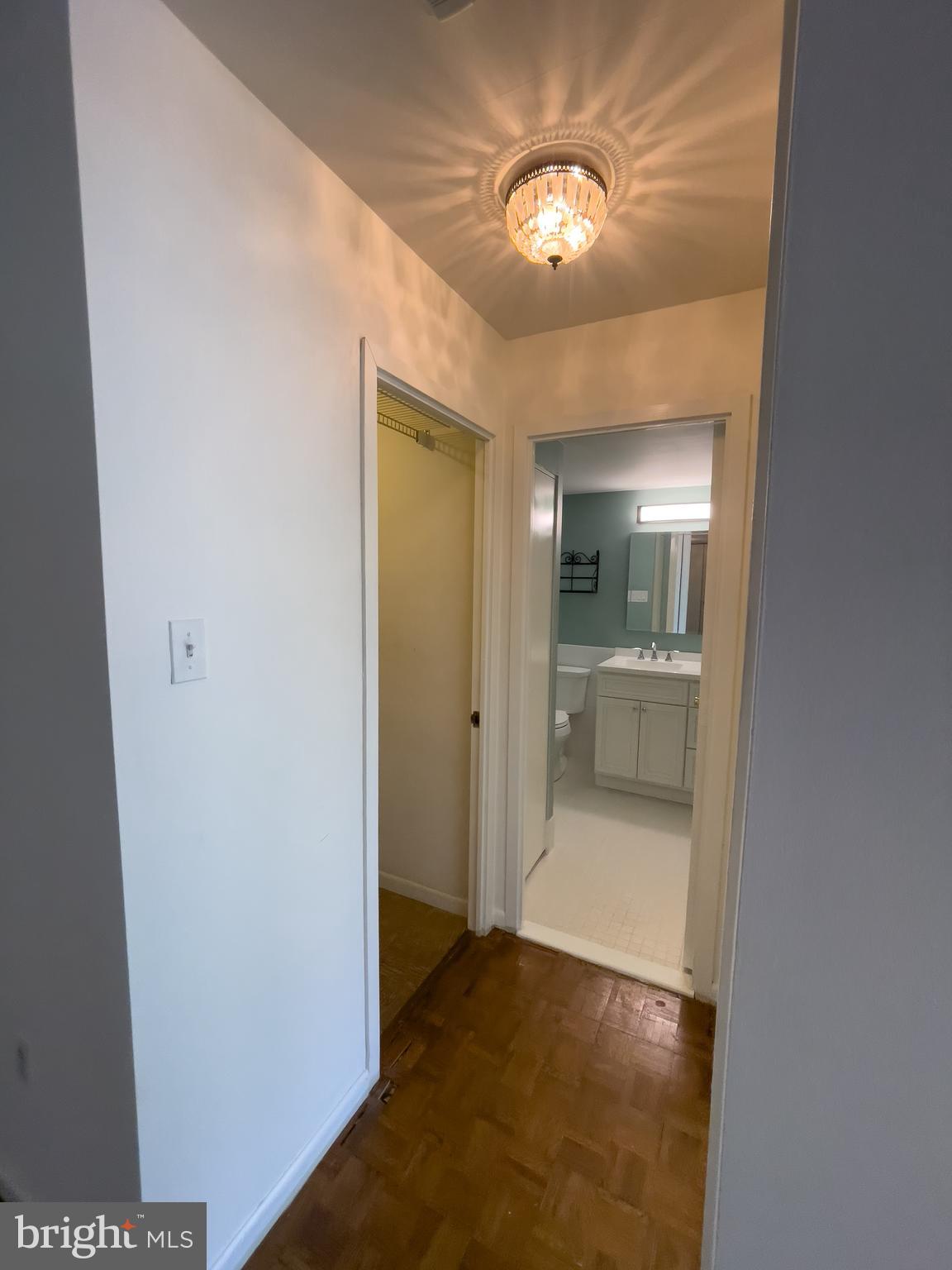 1637 Oakwood Dr #S320