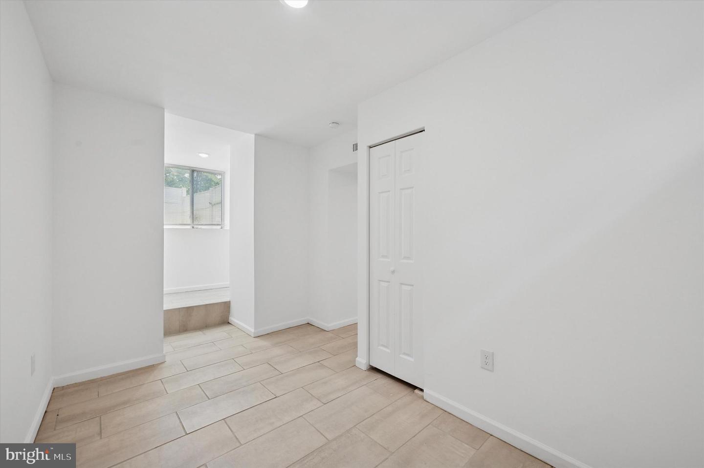 6 OLD LANCASTER RD #1