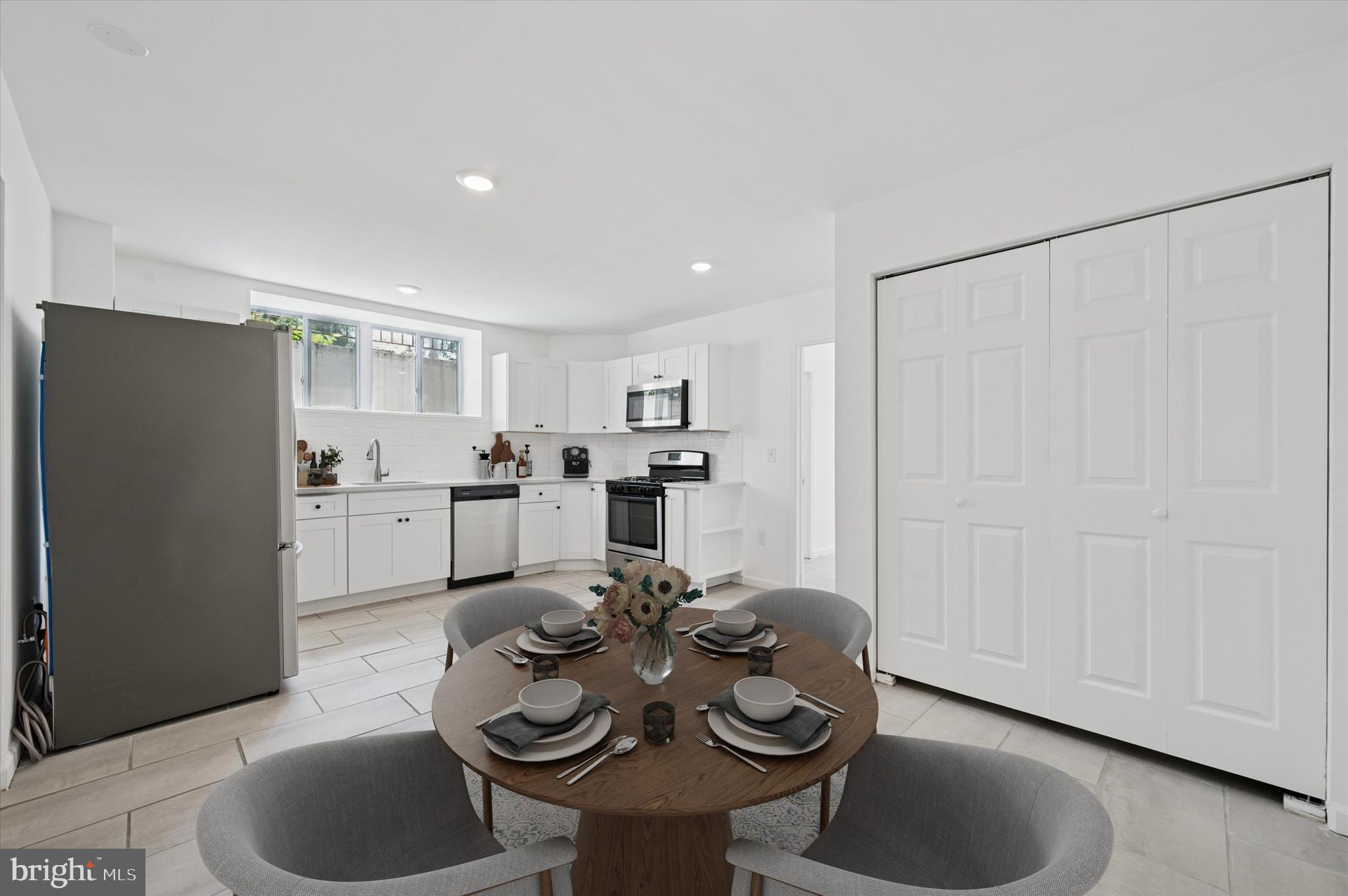 6 OLD LANCASTER RD #1