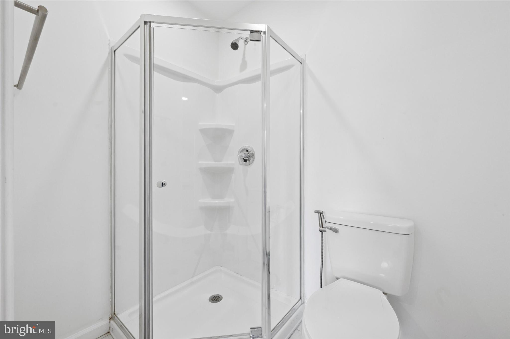 6 OLD LANCASTER RD #1