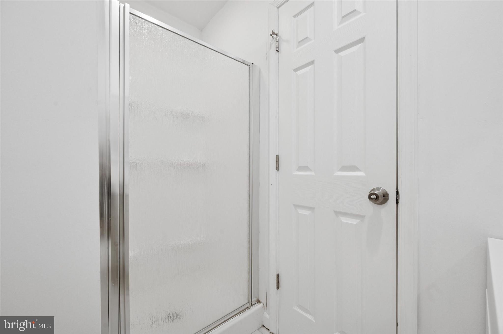 6 OLD LANCASTER RD #1