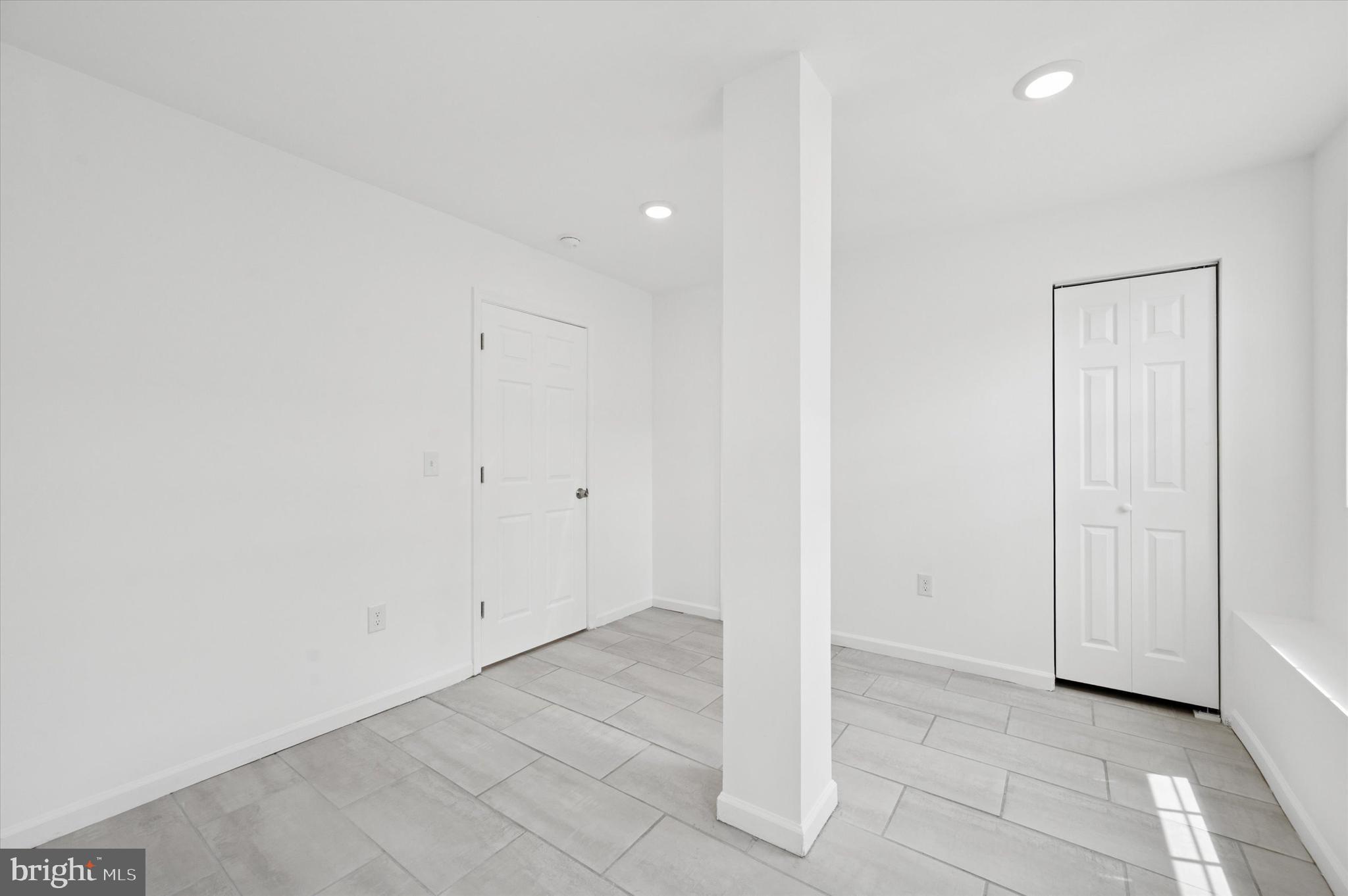 6 OLD LANCASTER RD #1