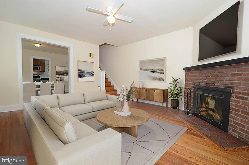 220 HAMPDEN AVE