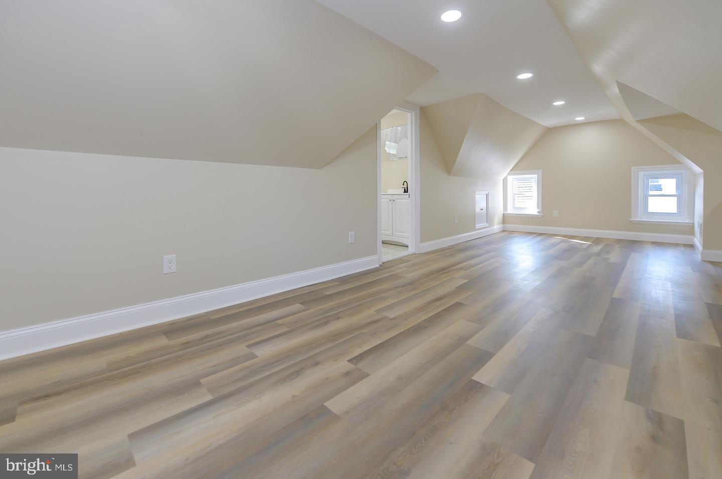 537 CHURCH RD