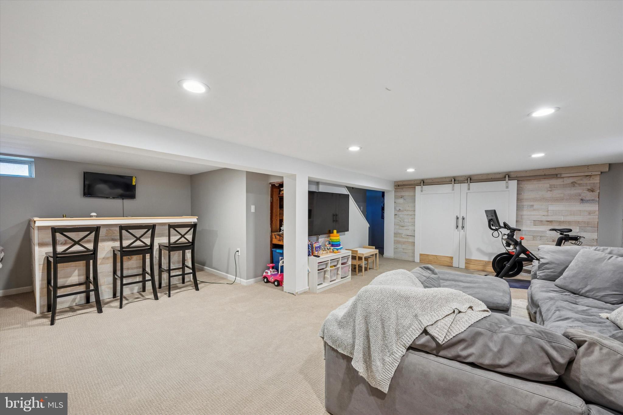 104 Tyler Rd