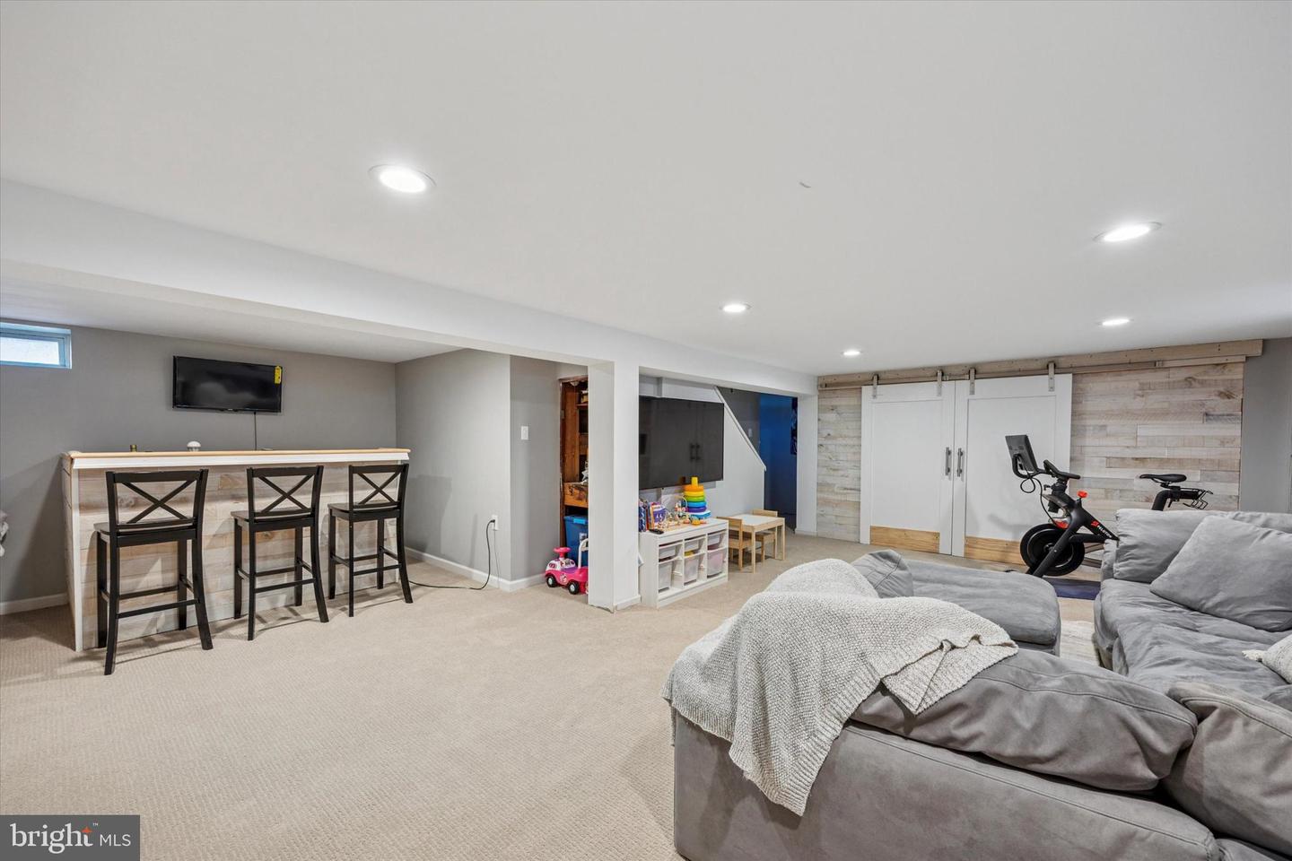 104 Tyler Rd