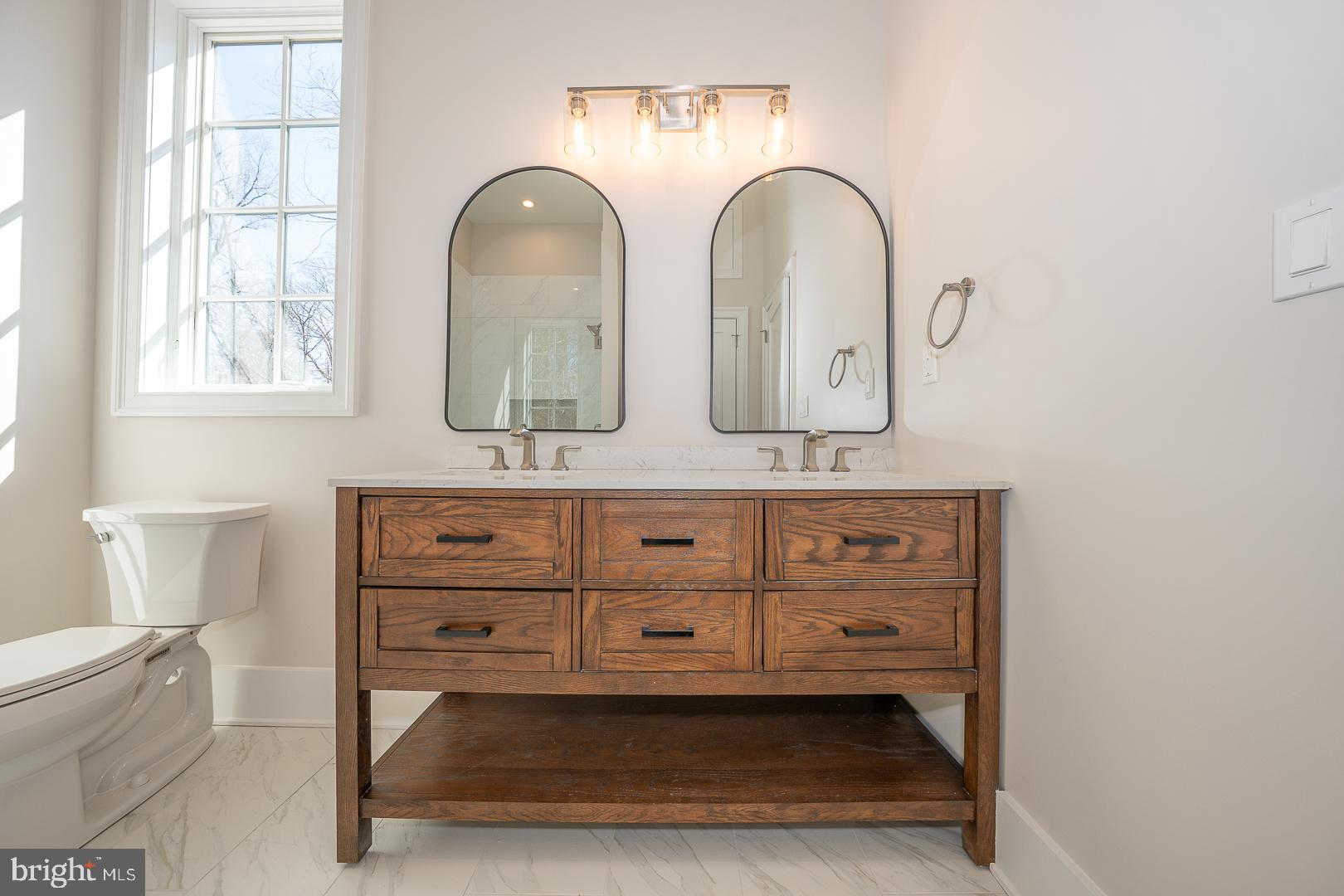 651 MERION SQUARE RD