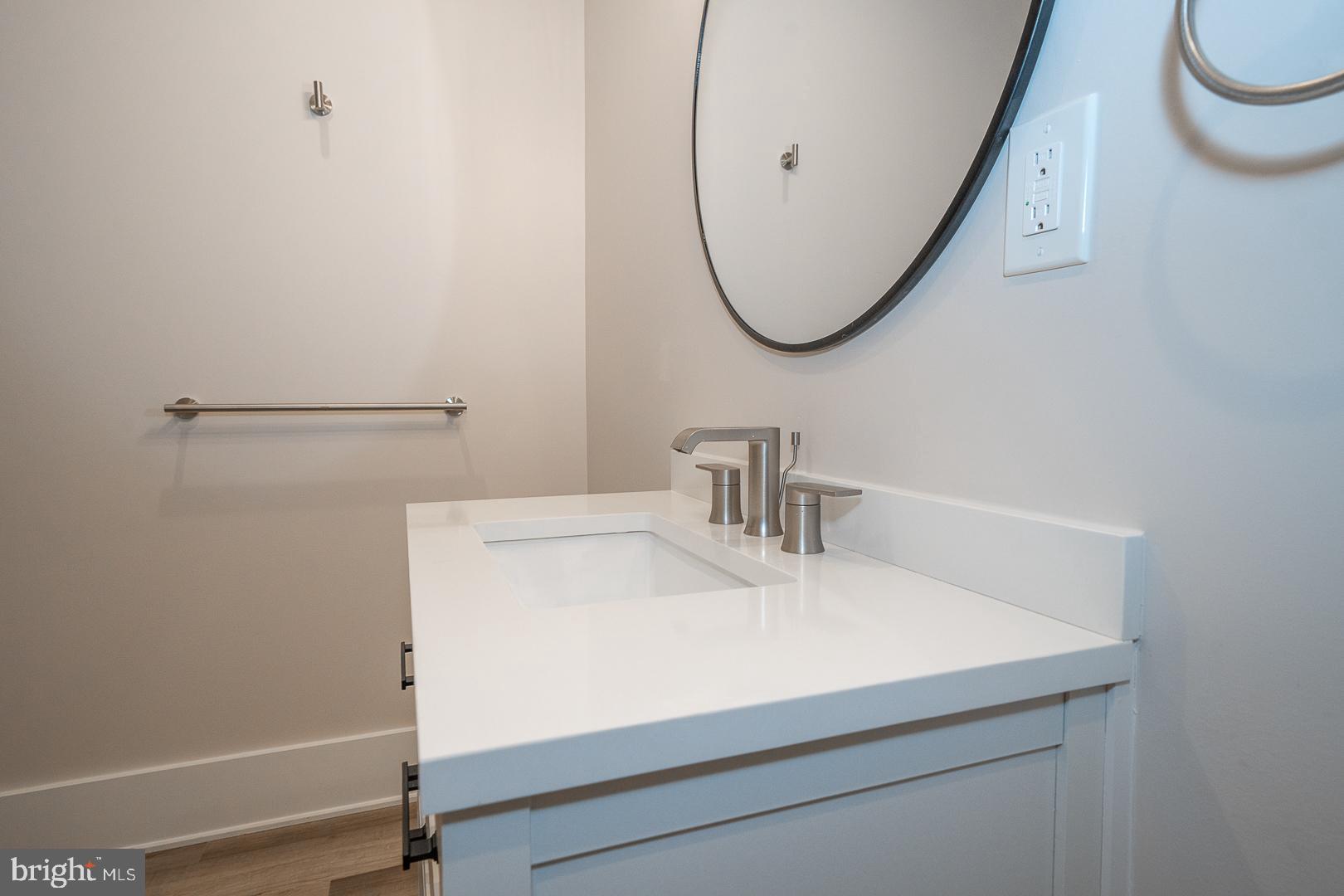 651 MERION SQUARE RD