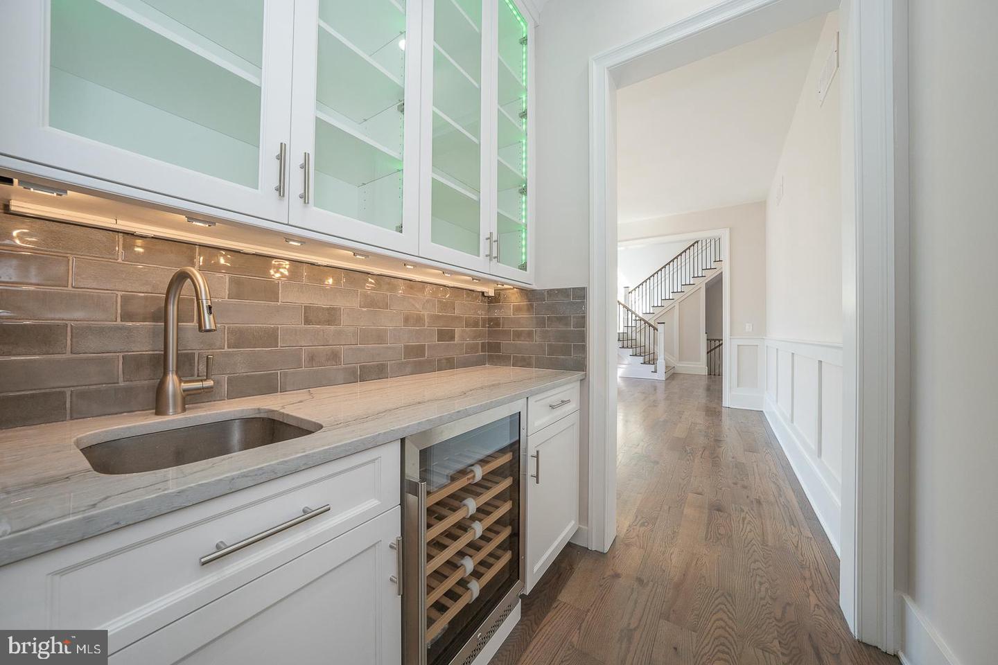 651 MERION SQUARE RD