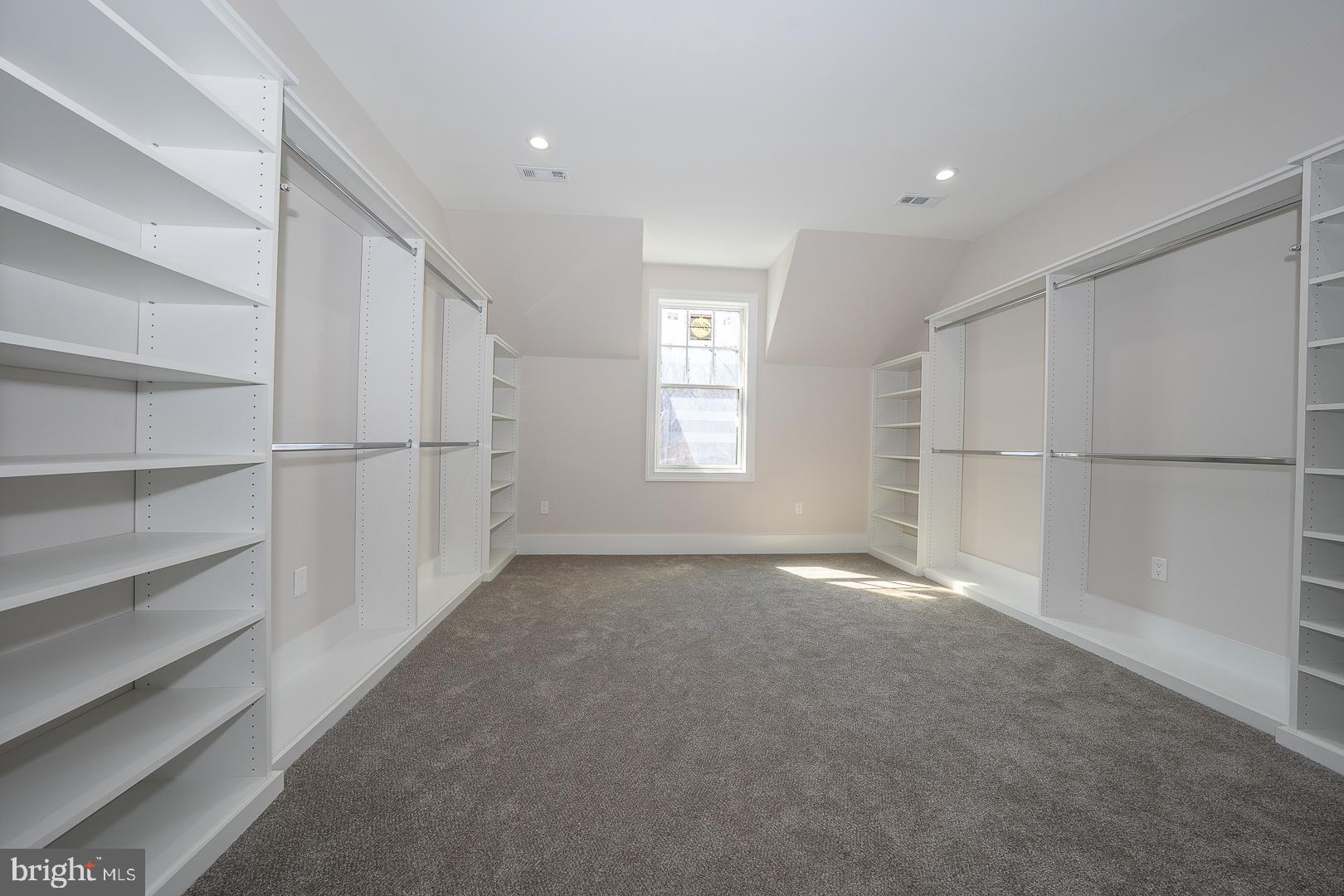 651 MERION SQUARE RD