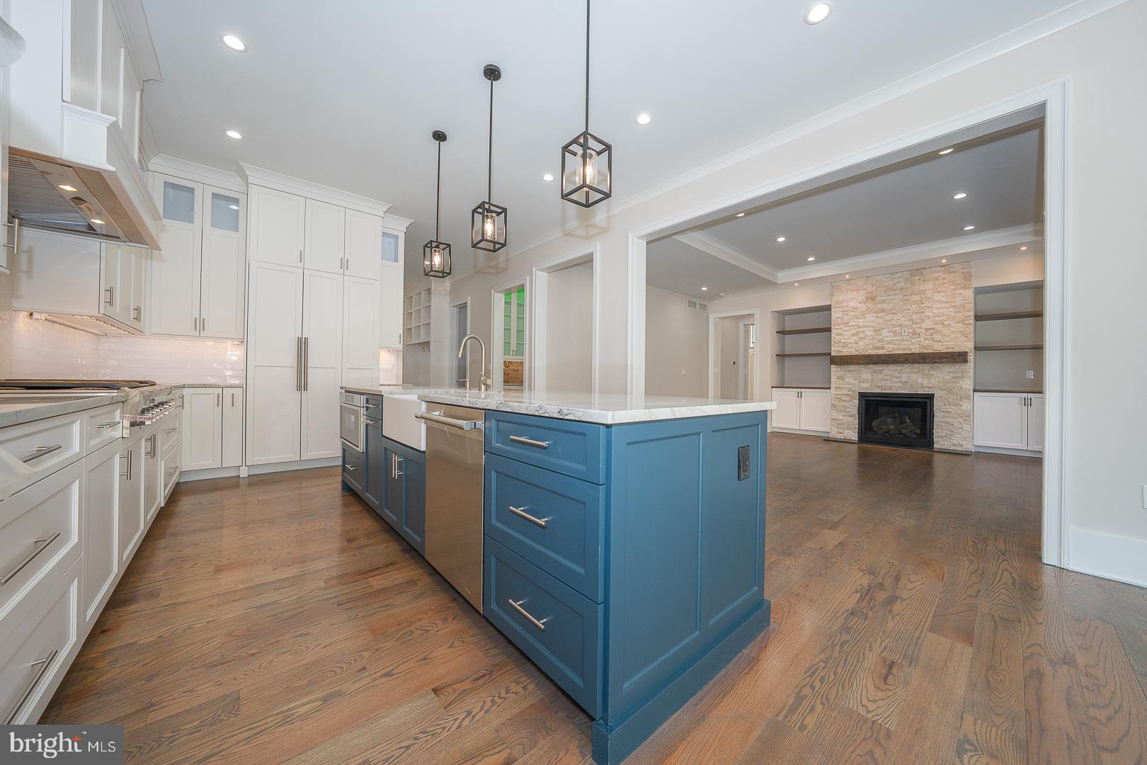 651 MERION SQUARE RD