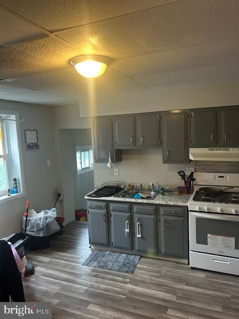 243 Buttonwood St