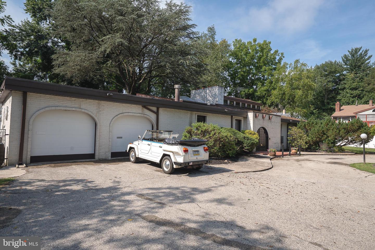 8208 New Second St