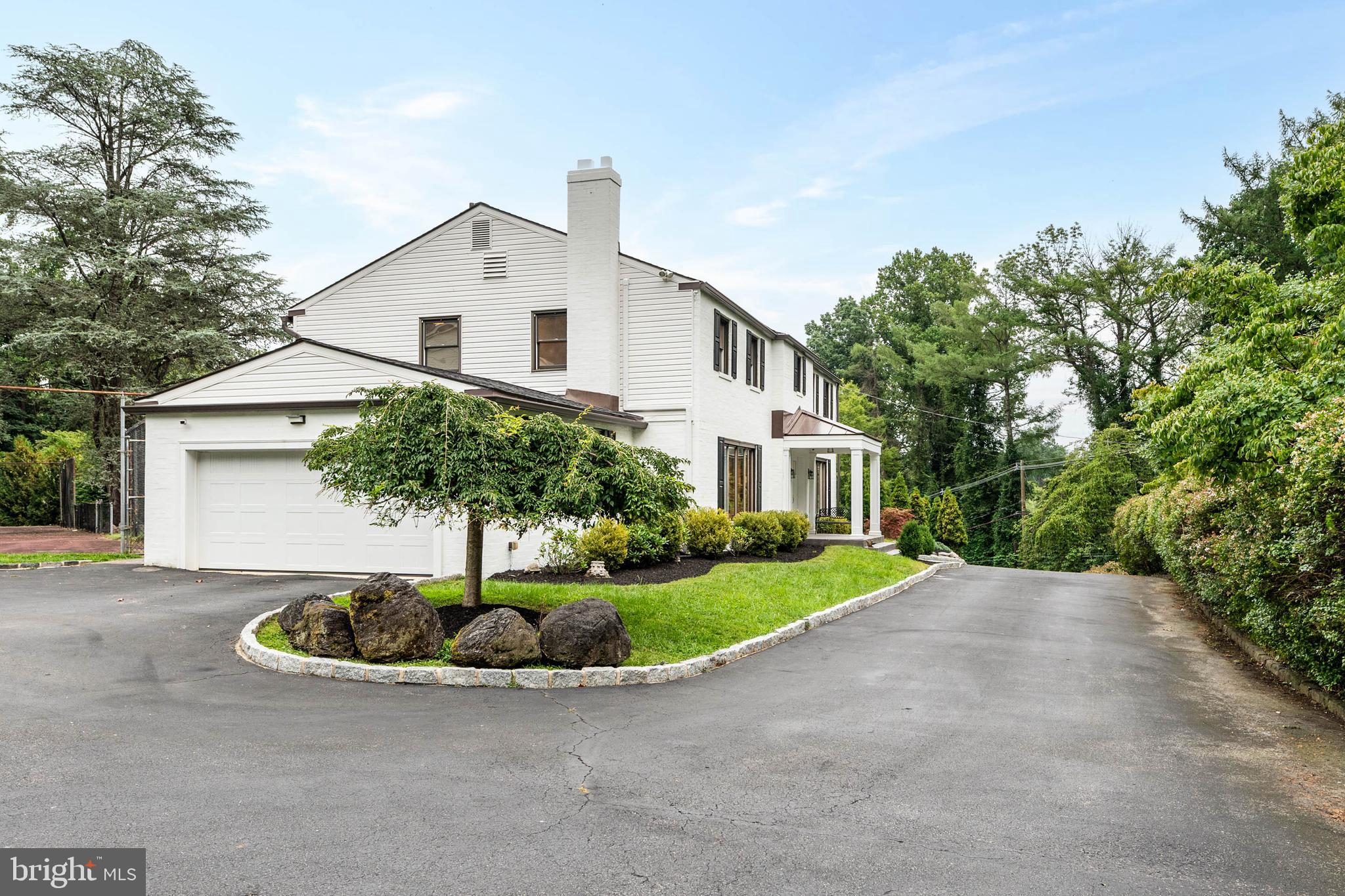 1600 Flat Rock Rd