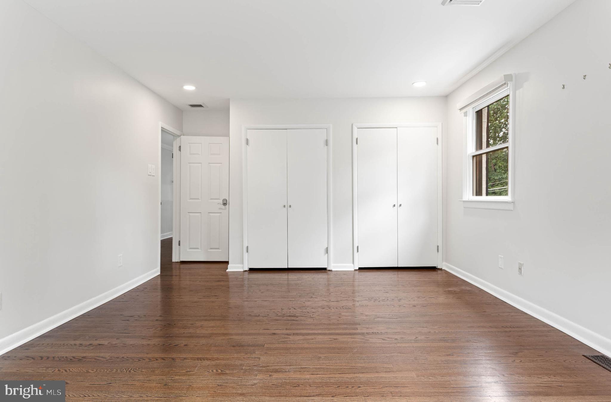 1600 Flat Rock Rd