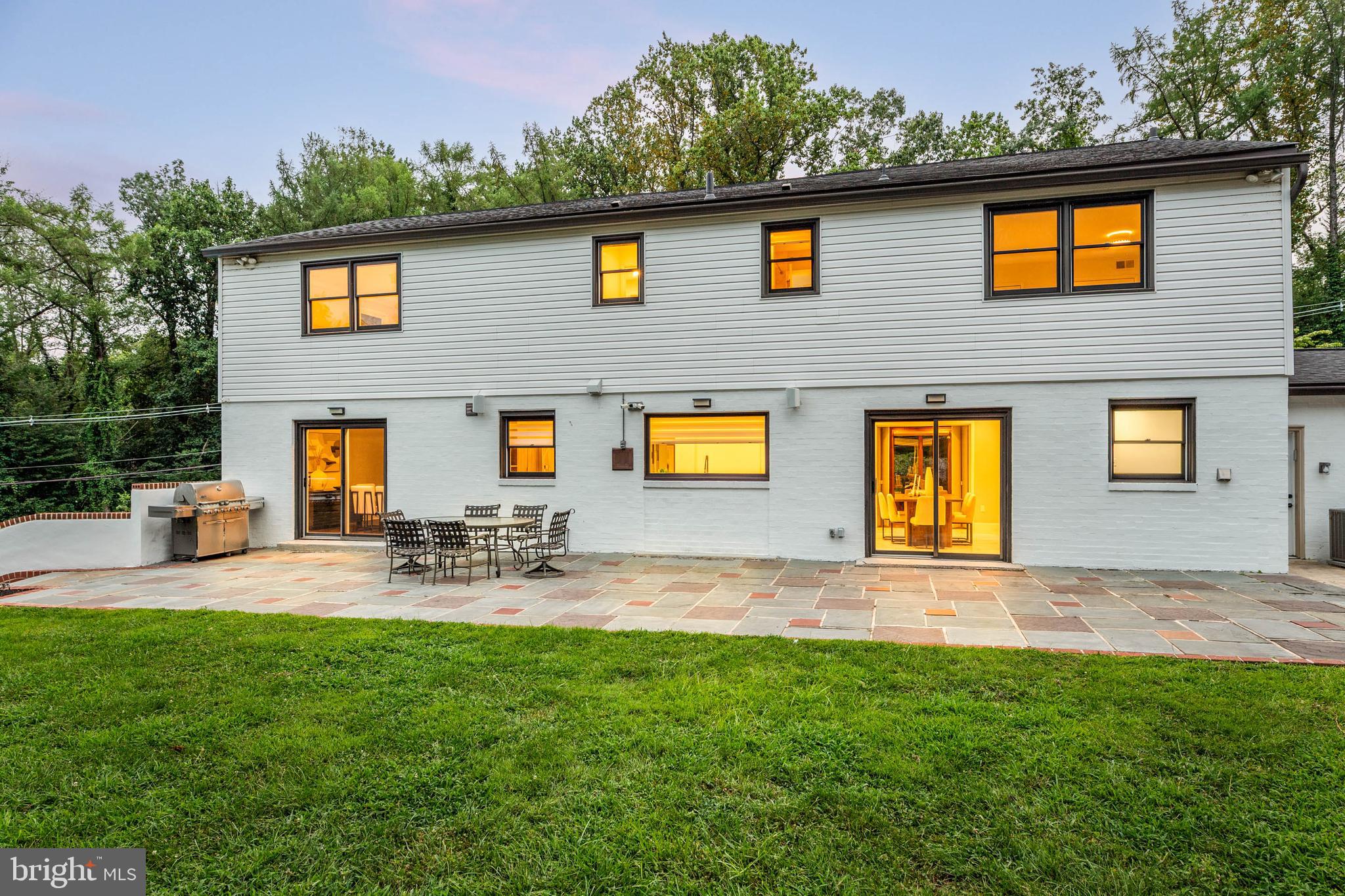 1600 Flat Rock Rd